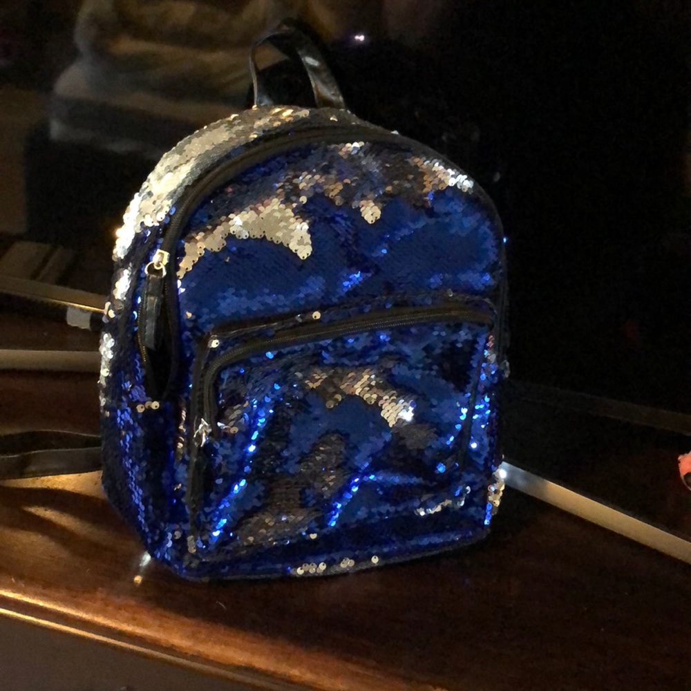 Super Cute Kids Sequence Backpack - image 4